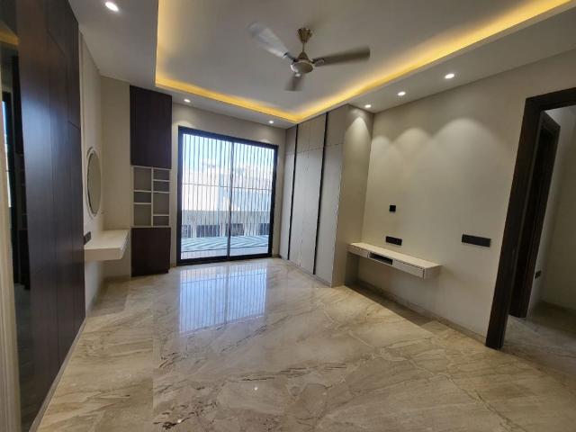 Flat for rent in Rosewood City, Gurugram