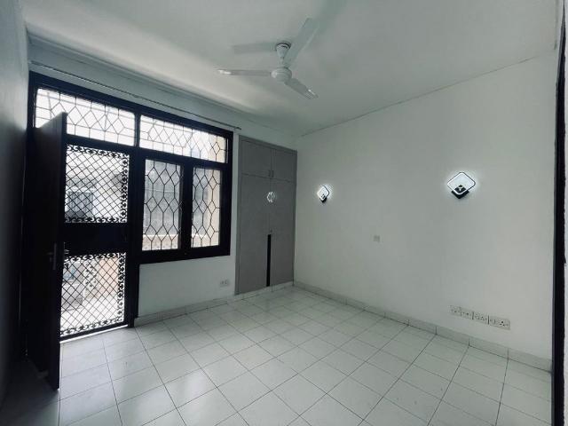 Flat for rent in Sector 67, Gurugram