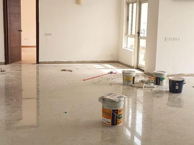 Flat for rent in Hazipur, Noida
