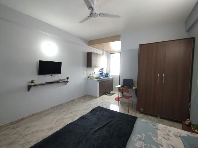 Flat for rent in Moti Bagh, Delhi