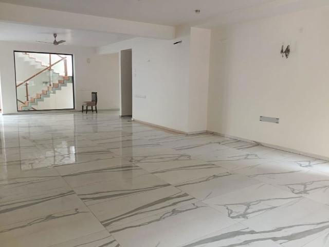 Villa for rent in Bangalore East, Cox Town - Bangalore