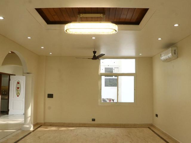 Property for rent in New Friends Colony, Delhi