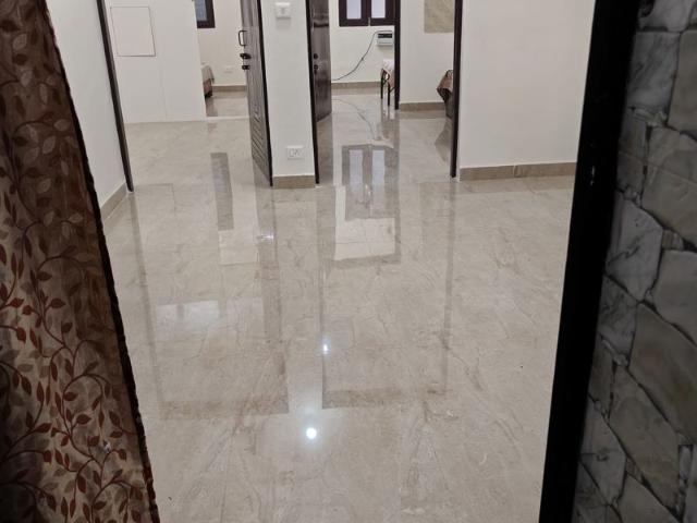 Flat for rent in Alaknanda, Delhi