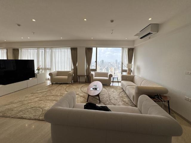 Flat for rent in Lower Parel, Mumbai City District