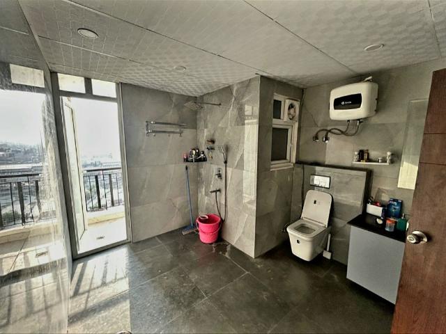 Flat for rent in Sector 92, Noida