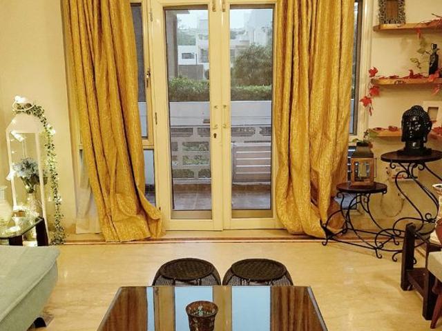 Flat for rent in Essel Towers, Gurugram
