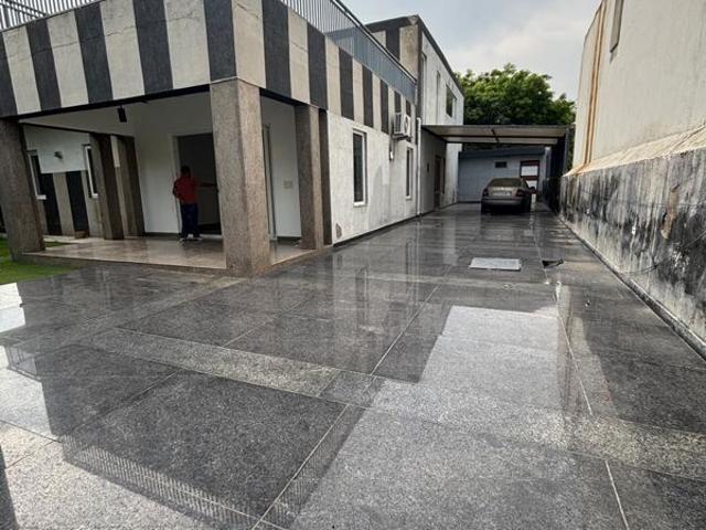 House for rent in South Delhi, Deri