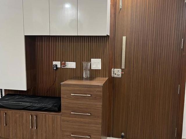 Property for rent in Deri