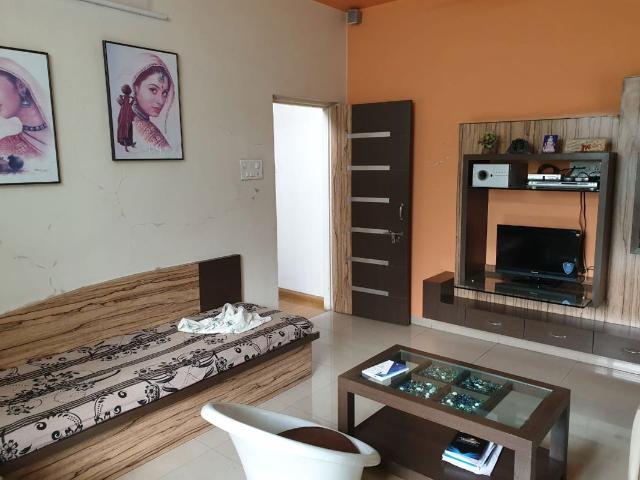 Flat for rent in Kothrud, Pune