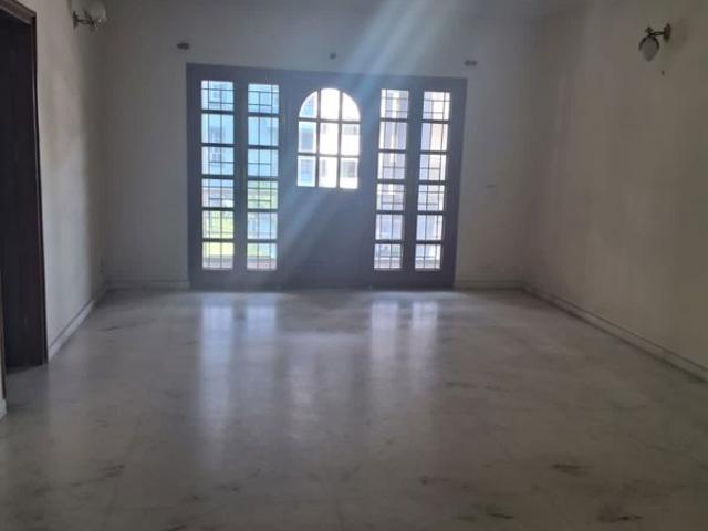 Flat for rent in Benson Town, Bengaluru