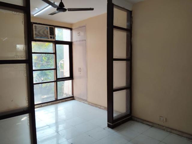 Villa for rent in Deri