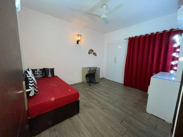 Property for rent in Deri