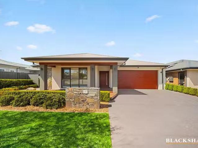 House for rent in Googong, New South Wales
