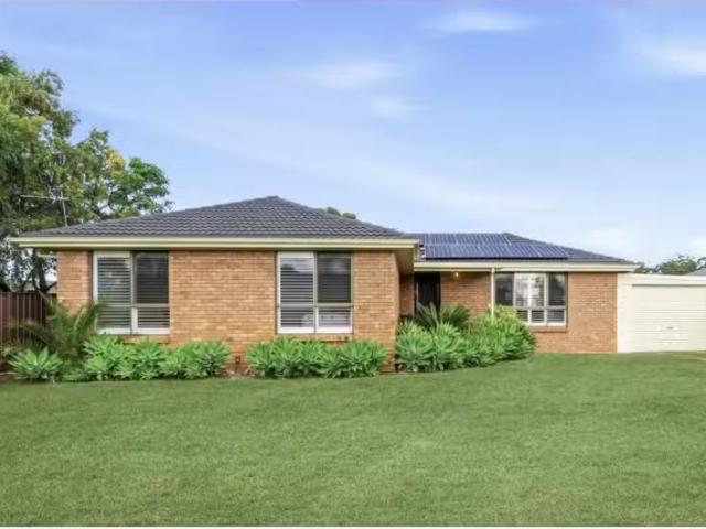 House for rent in St Clair, Sydney