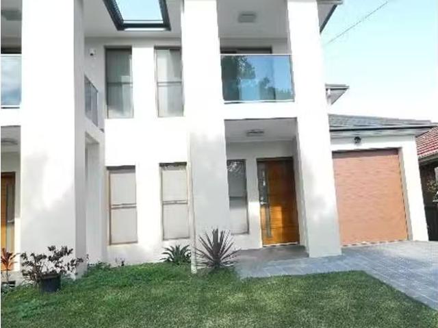 Condo for rent in Sydney, New South Wales
