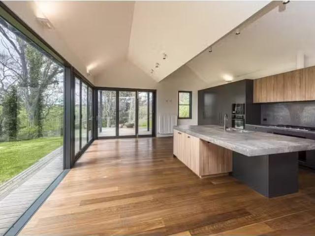 House for rent in Manchester Square, New South Wales