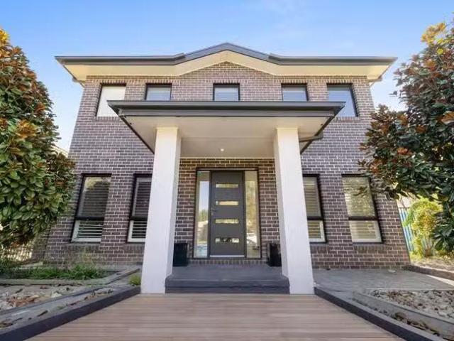 House for rent in Franklin, Australian Capital Territory