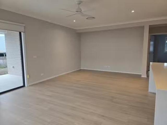 House for rent in Springvale, Melbourne