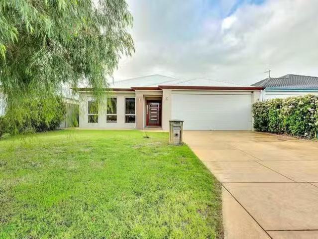 House for rent in Piara Waters, Western Australia