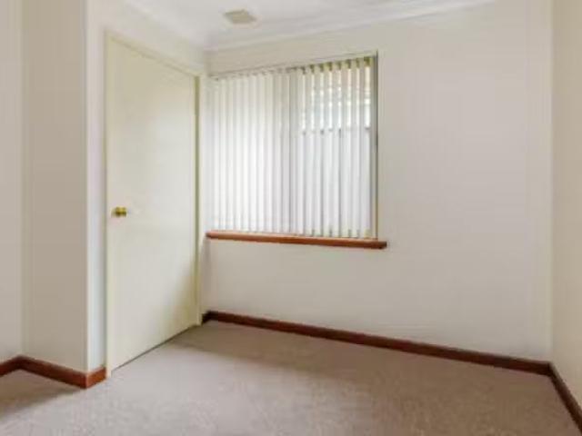 House for rent in Queens Park, Western Australia