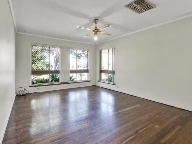House for rent in Hamilton Hill, Western Australia