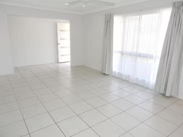 House for rent in Bushland Beach, Queensland