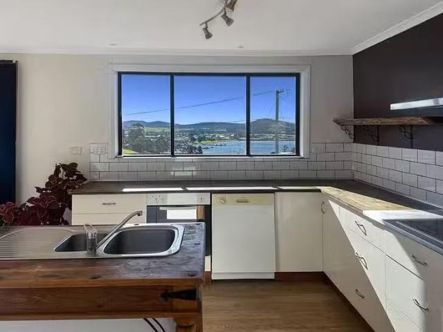House for rent in St Helens, Tasmania