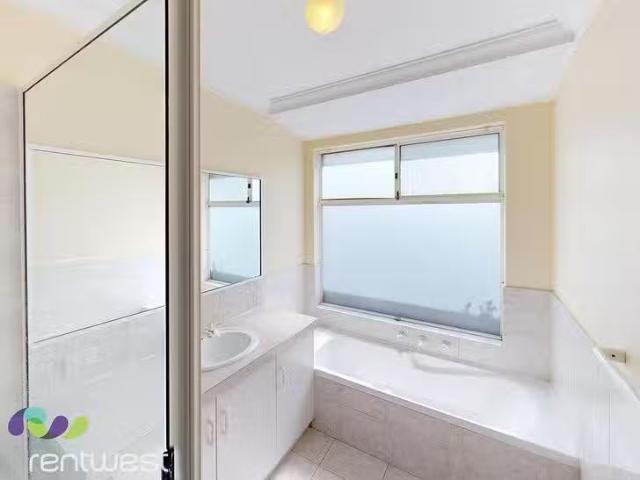 House for rent in Ardross, Western Australia