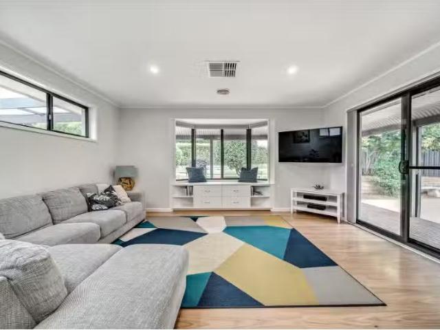 House for rent in Woden, Australian Capital Territory