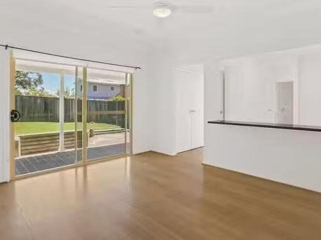 Apartment for rent in Cockburn, Western Australia