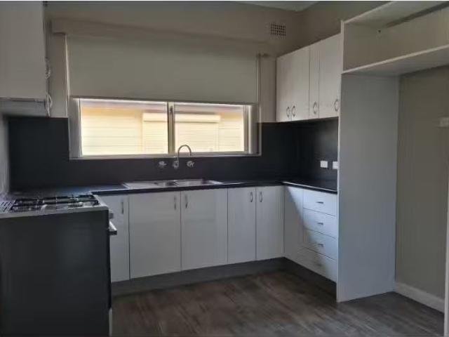 House for rent in Brisbane Grove, New South Wales