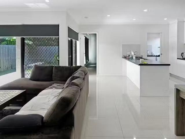 House for rent in Kewarra Beach, Queensland