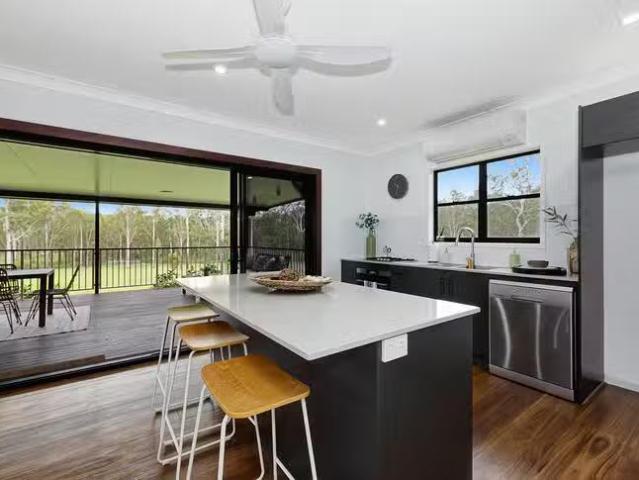 House for rent in Hervey Range, Queensland