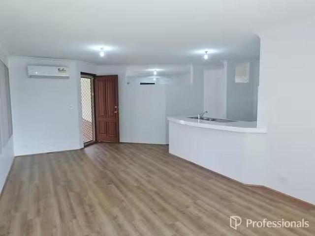 House for rent in Wattle Grove, Western Australia