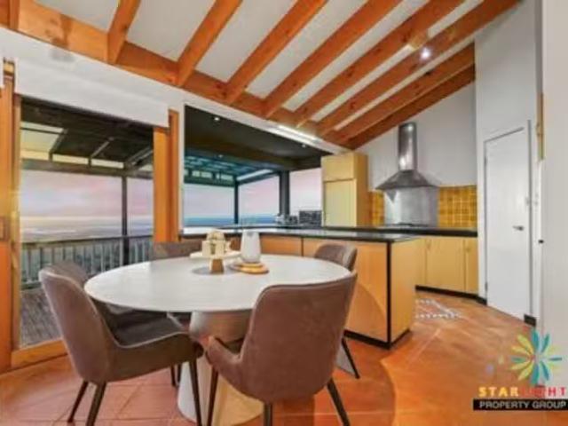 House for rent in Gooseberry Hill, Western Australia