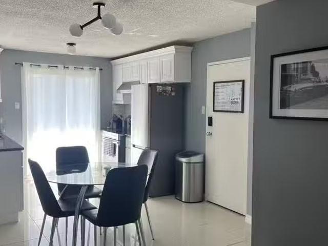 Condo for rent in Laval, Quebec