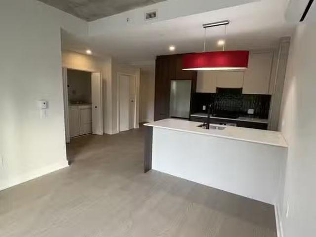 Condo for rent in St. Leonard's, Quebec
