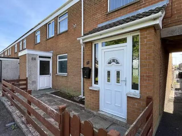 House to rent in Corry, Connacht