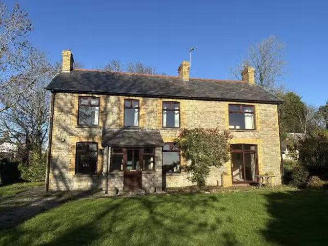 House for rent in Coity Higher, Coity