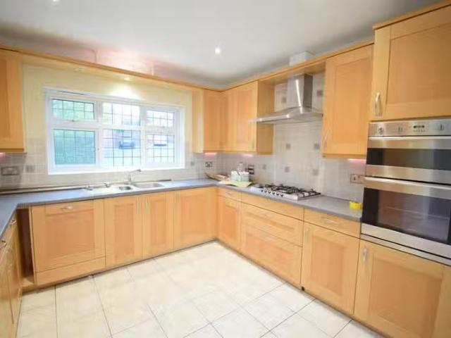 House for rent in Falcon Lodge, Wales