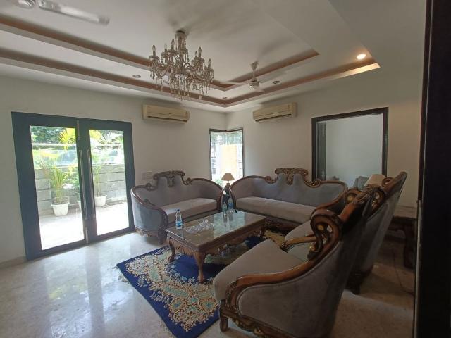House for rent in Hariana