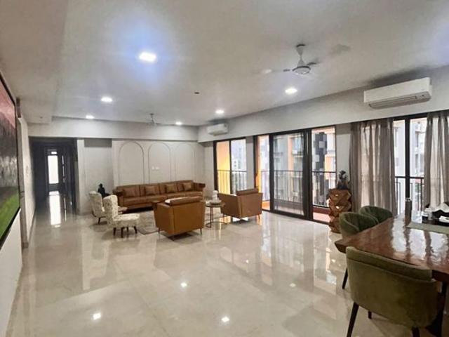 Flat for rent in Khar, Mumbai