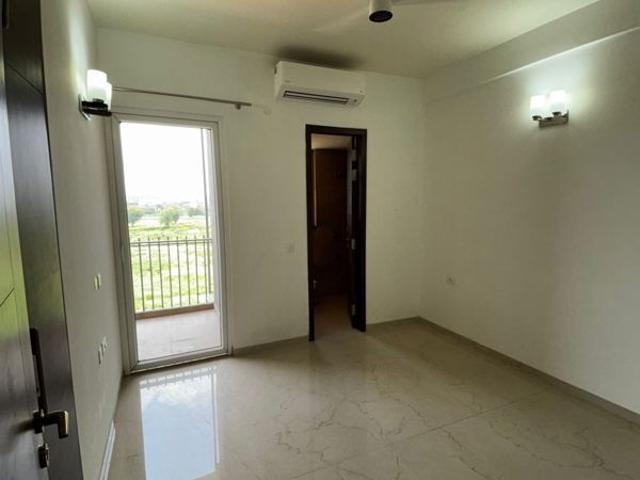 Flat for rent in Oshiwara, Mumbai