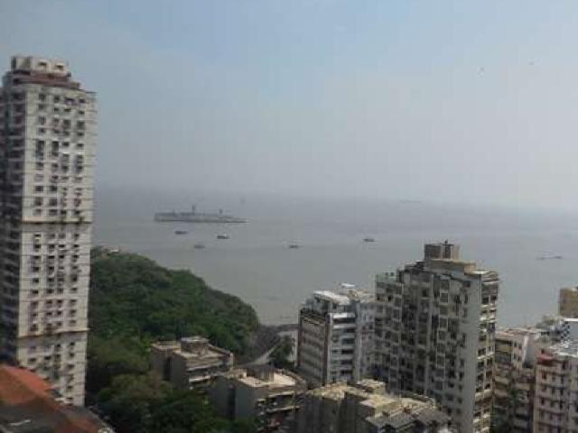 Flat for rent in Colaba, Mumbai City District