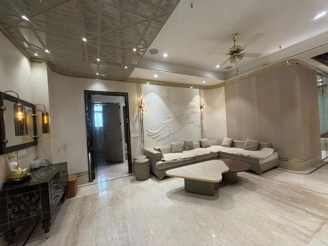 Flat for rent in MAHAGUN MODERNE, Noida