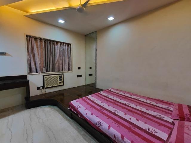 Flat for rent in Oshiwara, Mumbai