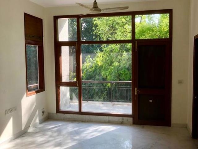 House for rent in Deri