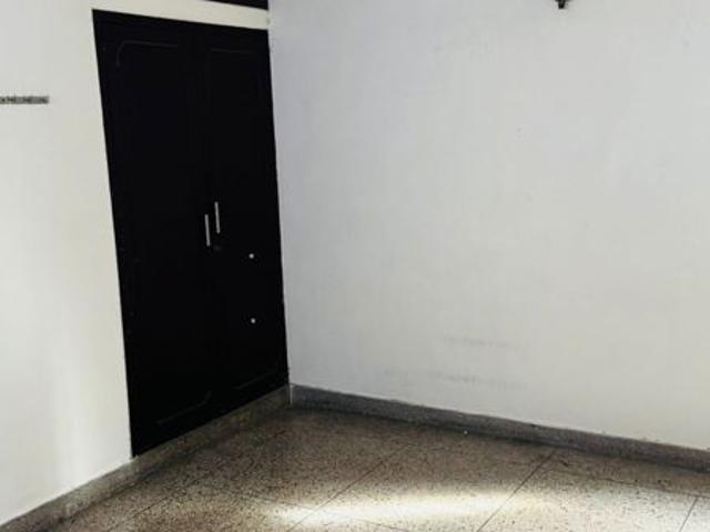 House for rent in Deri