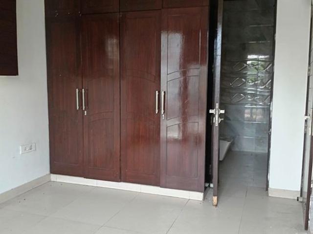 Flat for rent in Mayfield Garden, Gurugram