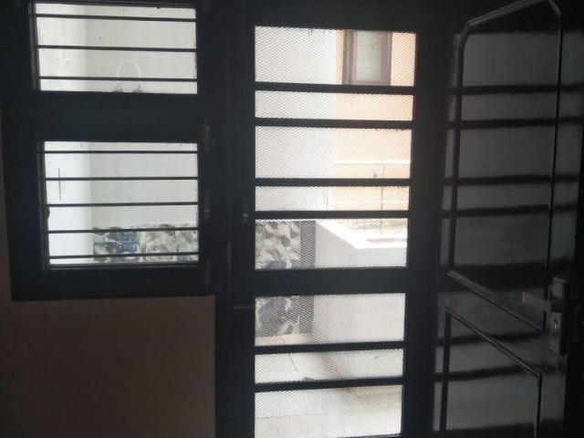 House for rent in East Delhi, Delhi